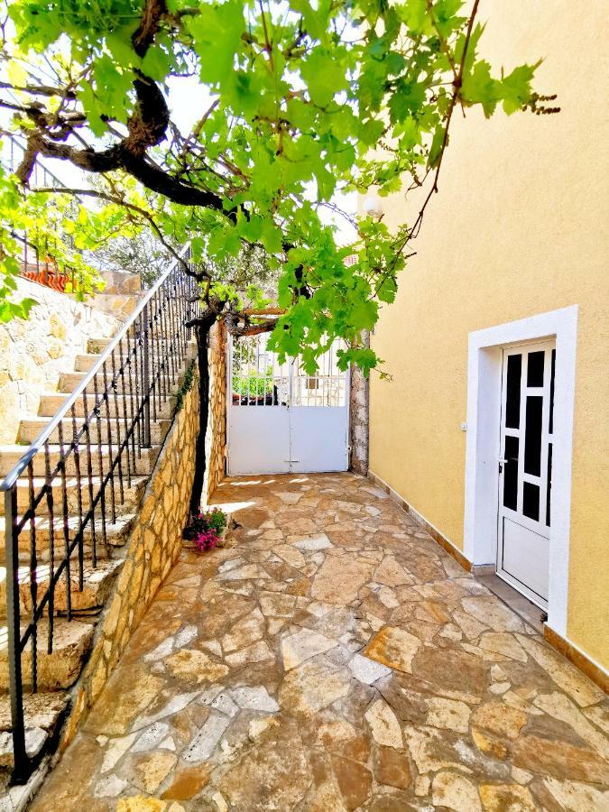 Apartamento Green Garden Vodice Exterior foto