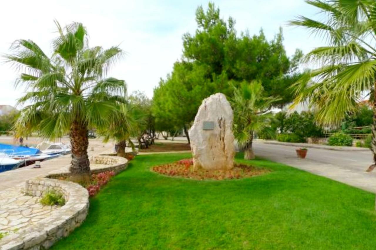 Apartamento Green Garden Vodice Exterior foto